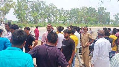 पिता पुत्र नहर में बहे